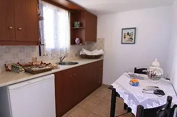 Nataly & Katrin Hotell Imerovigli (Santorini)
