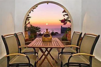 Nataly & Katrin Hotell Imerovigli (Santorini)